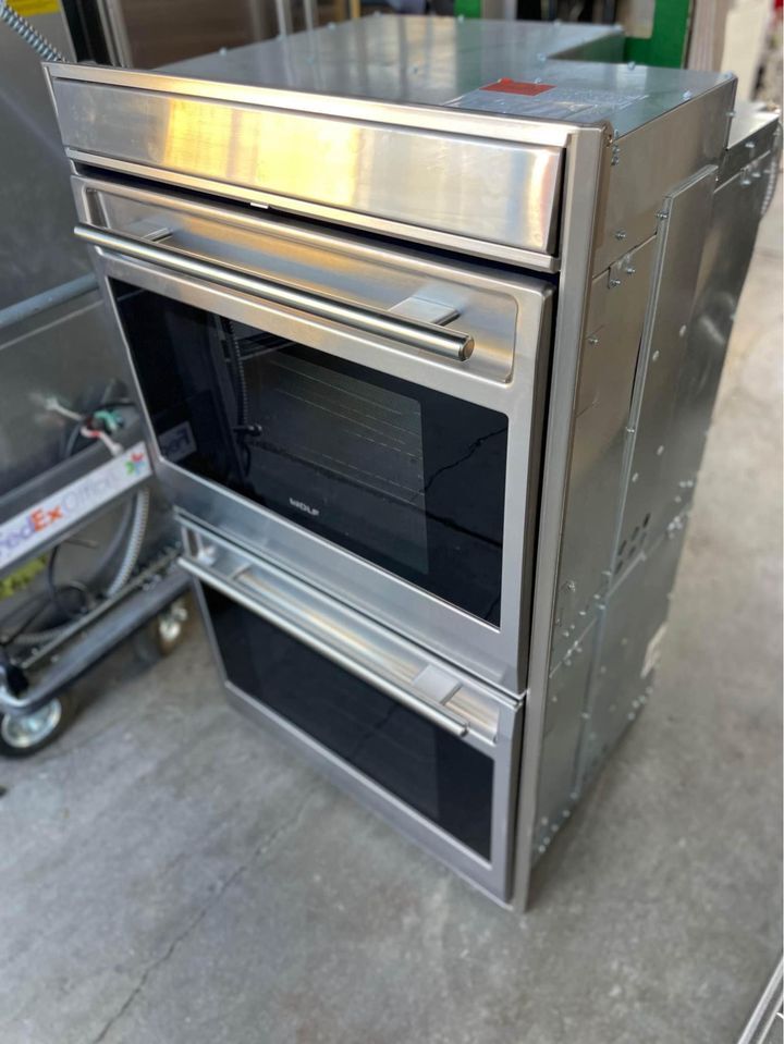 Wolf L series Double Wall Oven